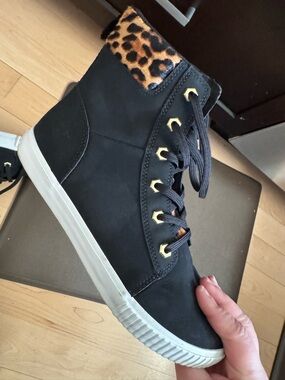 Timberland High Top Sneakers with Leopard Print